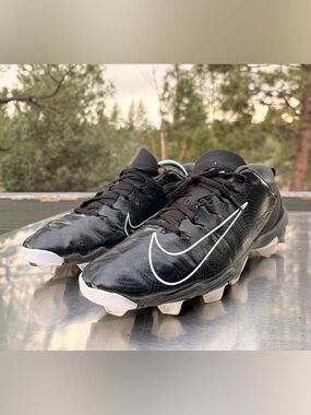 Nike Vapor Untouchable Shark 3 Black Football Cleats Mens size 10